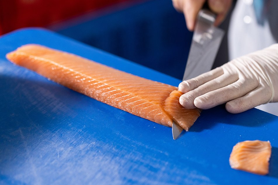 sponsored blog tasted lachs schneiden