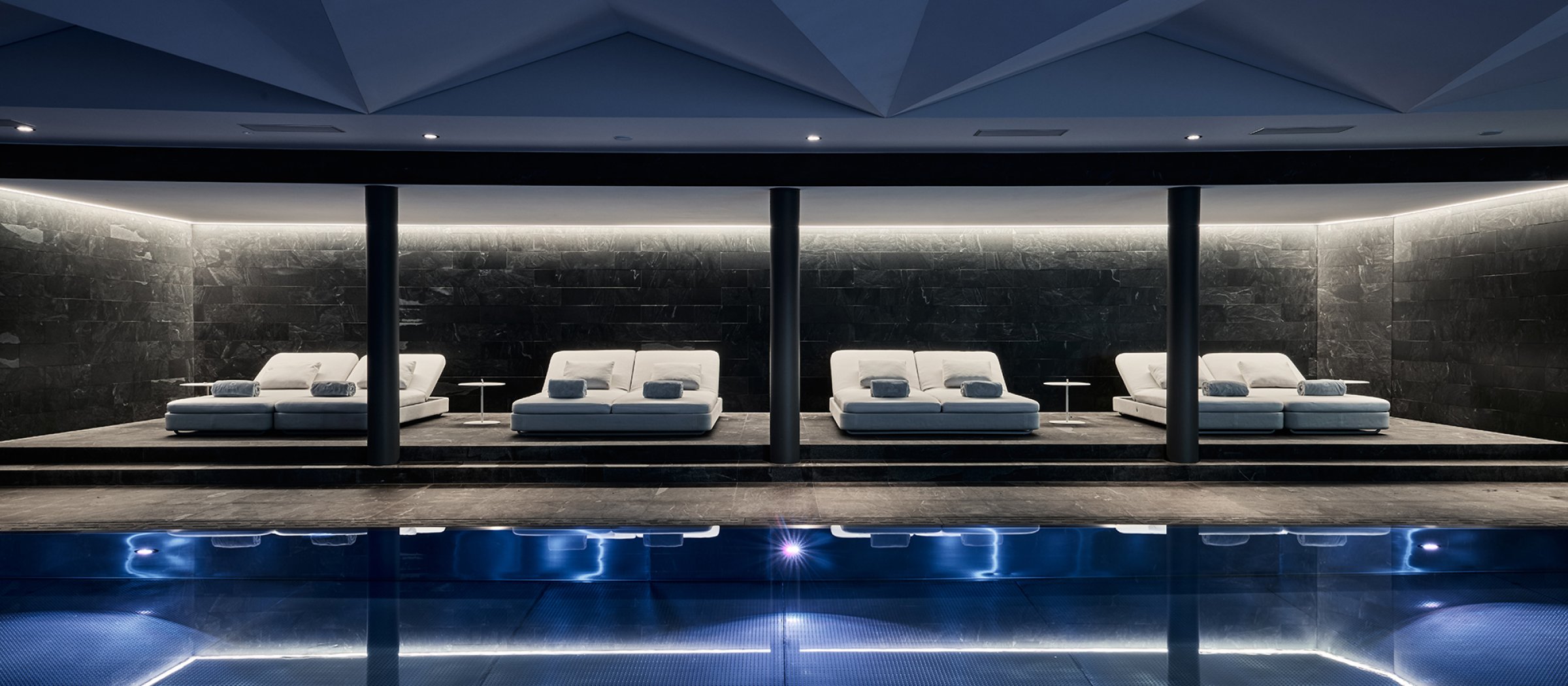 grace la margna st moritz spa bei nacht